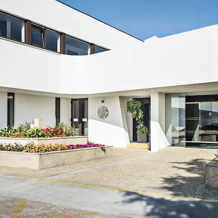 Sao Felix Hillside & Nature