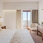 Sao Felix Hillside & Nature Hotel