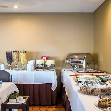 Sao Felix Hillside & Nature