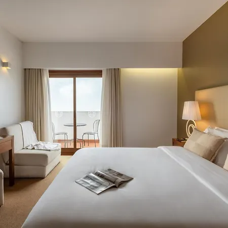 מלון Sao Felix Hillside & Nature 4*