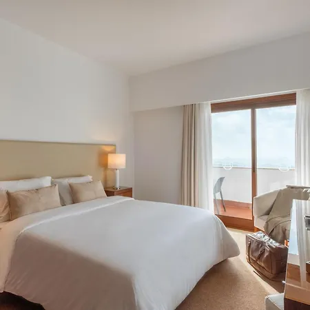 Sao Felix Hillside & Nature 4*