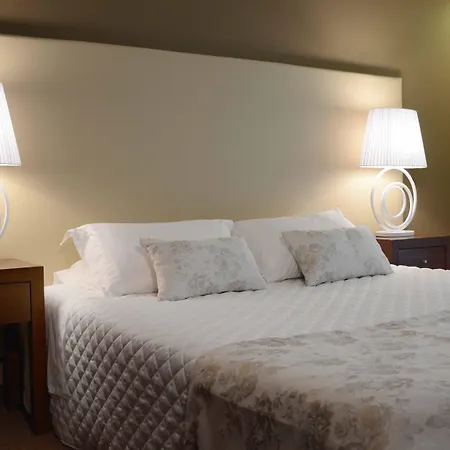 Sao Felix Hillside & Nature Hotel 4*