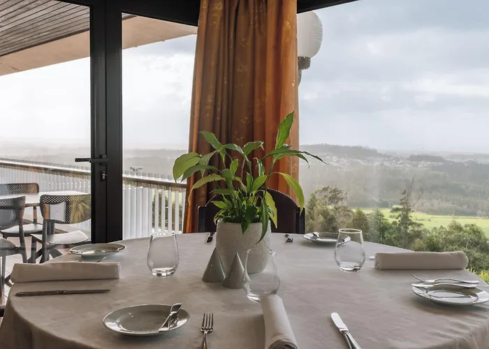 사오 펠릭스 힐사이드 앤 네이처 포보아데바짐