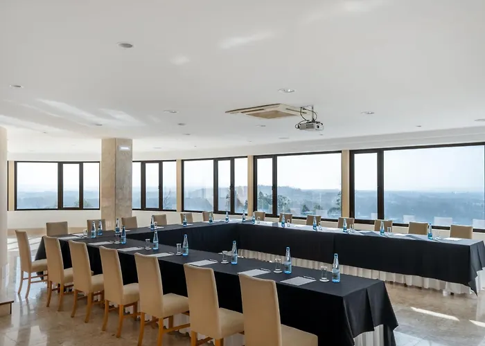 Sao Felix Hillside & Nature