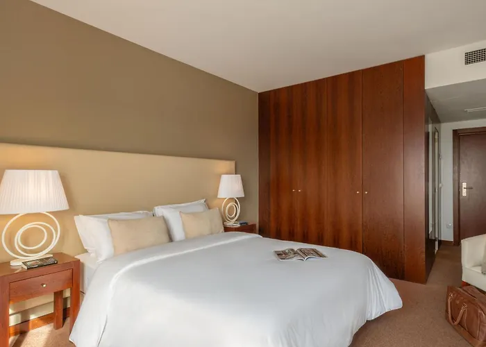 호텔 사오 펠릭스 힐사이드 앤 네이처