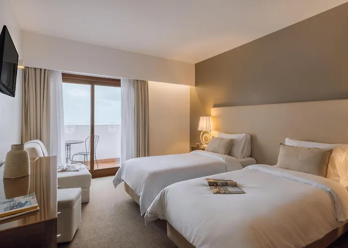 사오 펠릭스 힐사이드 앤 네이처