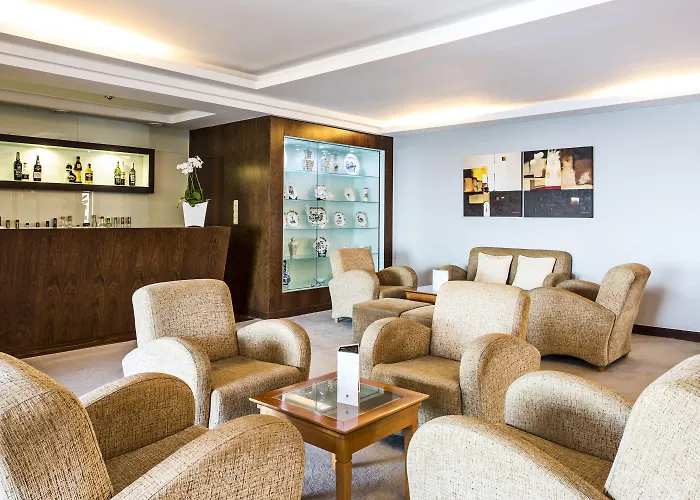 사오 펠릭스 힐사이드 앤 네이처 4*